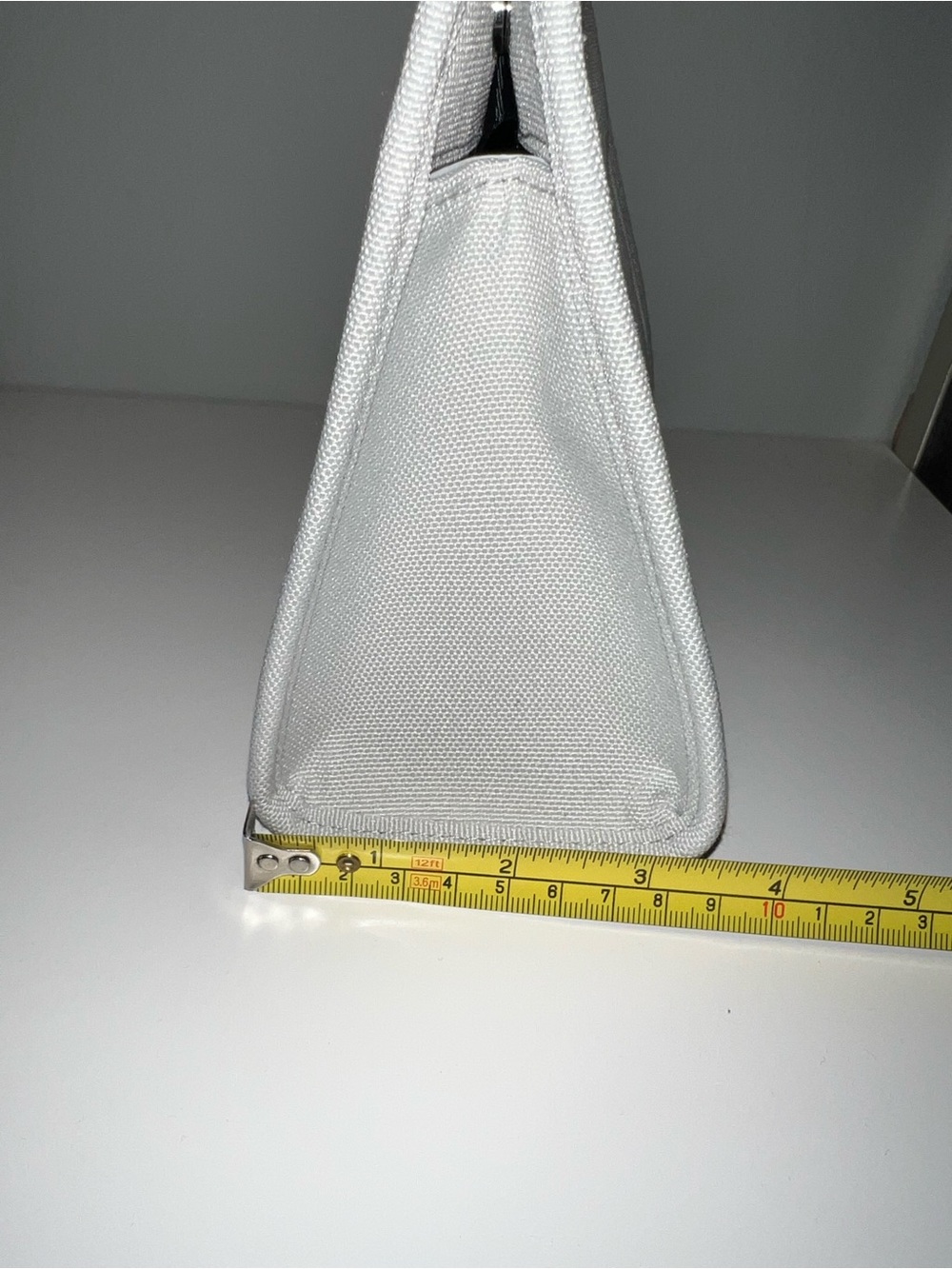 Dior Makeup Bag - Picture 9 of 9